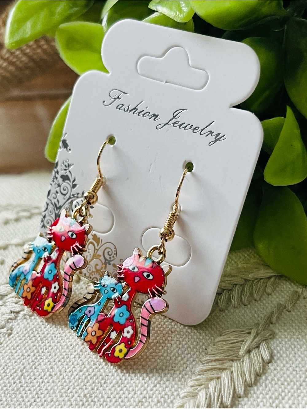 Cat Lovers Earrings🐾 Cat Earrings w/Colorful Accents & Paw Print Bag 🐾🆕🐾 - Picture 2 of 8